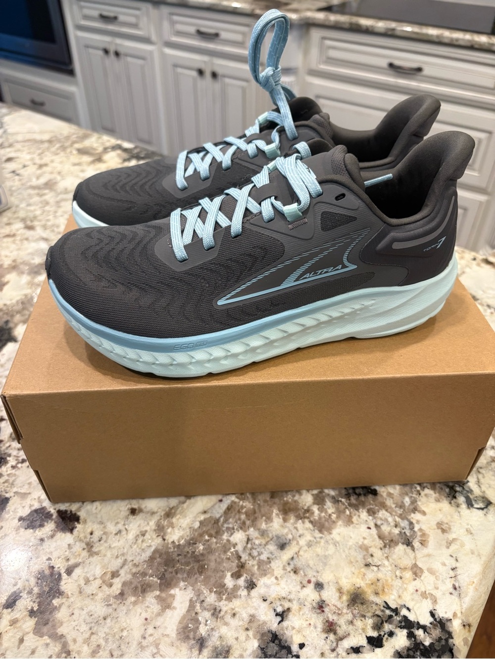 New! Women’s Altra Torrin